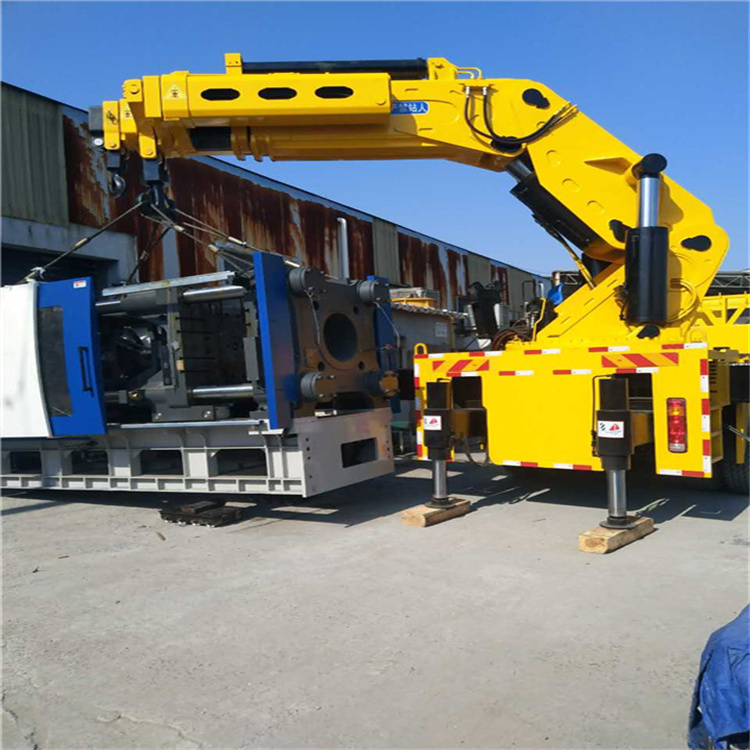 霍山县 大吨位折臂吊出租费用解析：一小时租赁多少钱