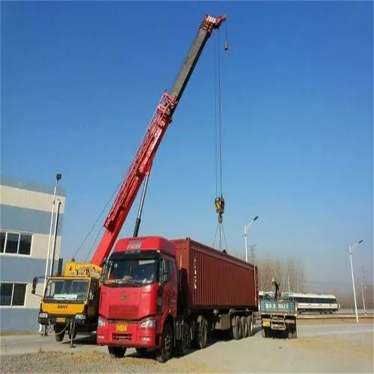 霍山县路灯高空安装如何选吊车？租赁费用、施工流程及安全规范全解析