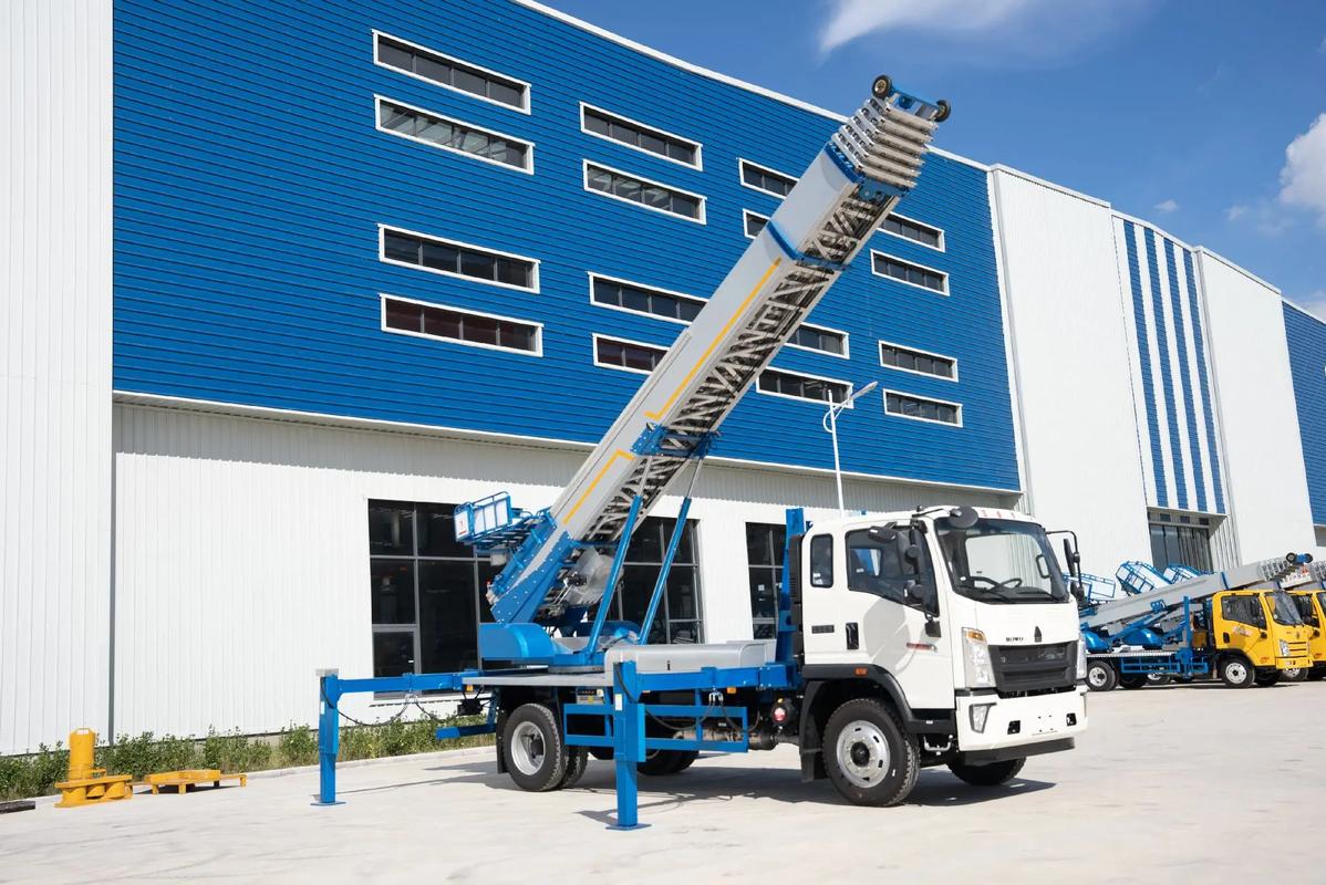 霍山县小型云梯车上料车租赁多少钱